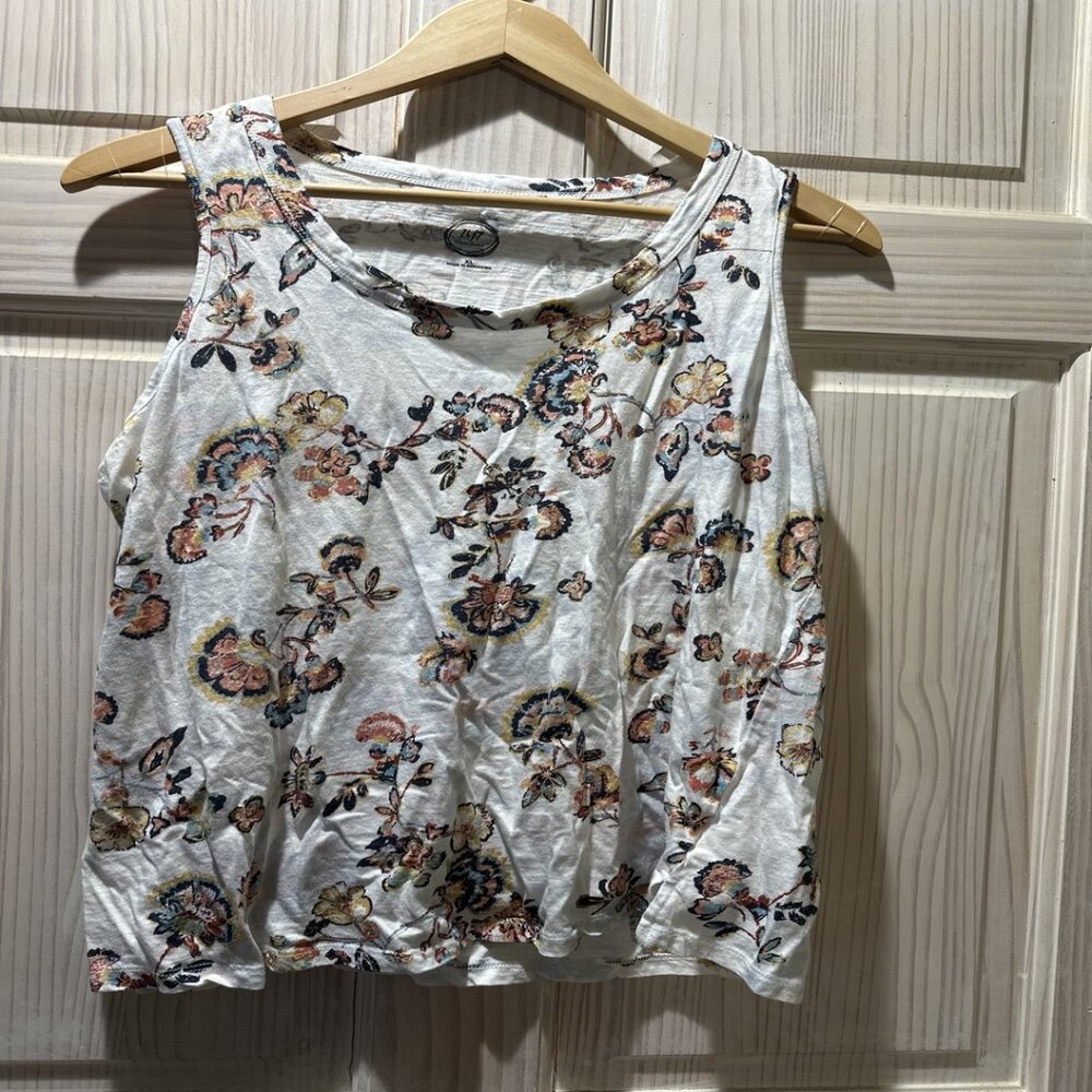 Women's XL Maurices Floral Tank Top